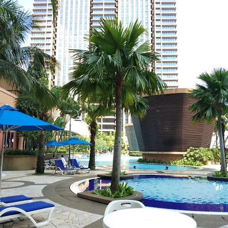 Times Square Service Apartment At Куала-Лумпур Экстерьер фото