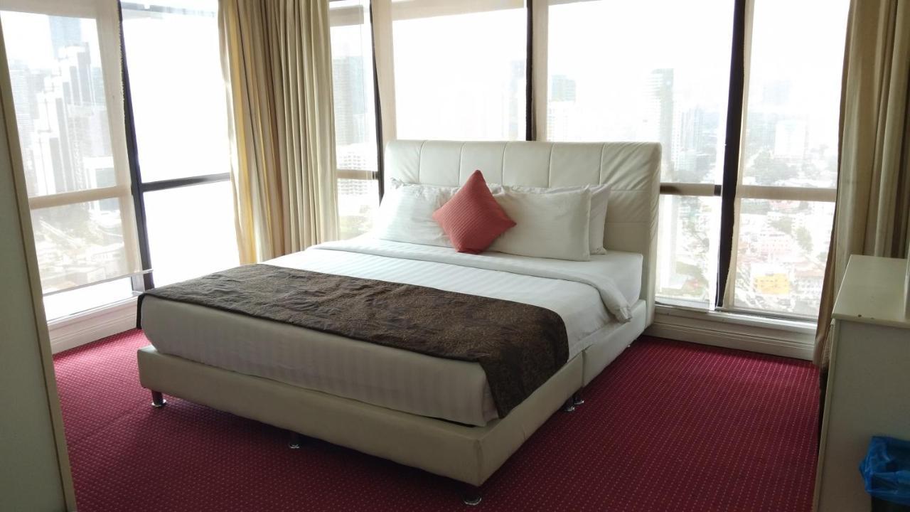 Times Square Service Apartment At Куала-Лумпур Экстерьер фото