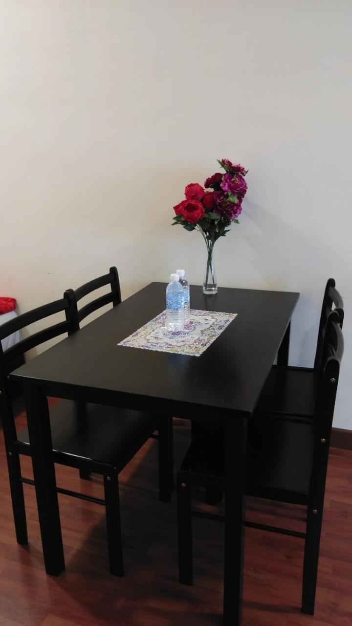 Times Square Service Apartment At Куала-Лумпур Экстерьер фото